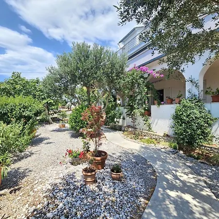 Guest house Mimica Etno 2 Pax With Balcony Novi Vinodolski